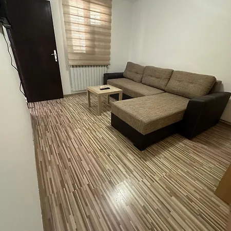 Birds Apartmani Belgrad Exteriör bild